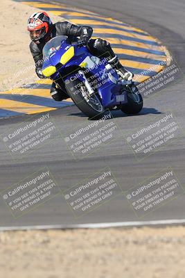 media/Dec-18-2022-SoCal Trackdays (Sun) [[8099a50955]]/Turns 9 and 10 Set 2 (1055am)/